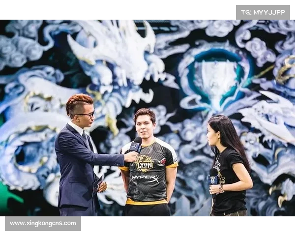 印尼双阿组合主场发挥出色成功晋级男双决赛展现强劲实力